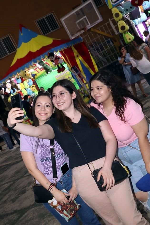 Diana Fernández, Karla Sáenz y Dafne Martínez