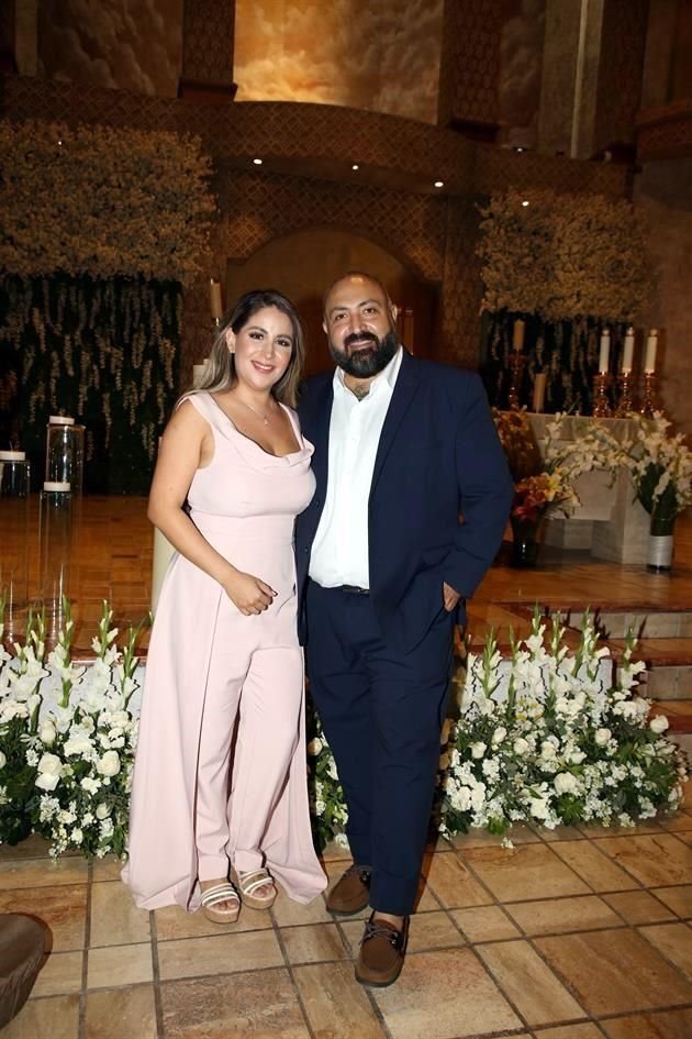 Brenda Martínez de Tamez y Manuel Tamez Miranda