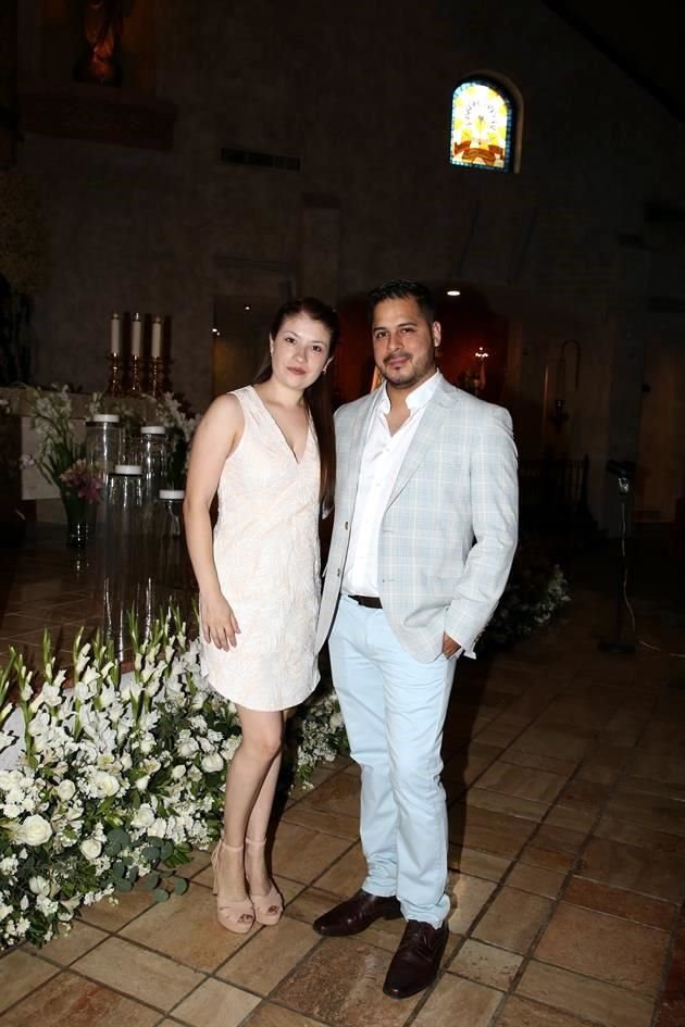 Evelyn Treviño y Alejandro Monsivais