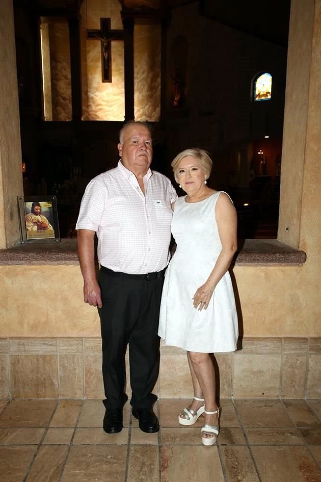 César Trevino González y María Julia Díaz