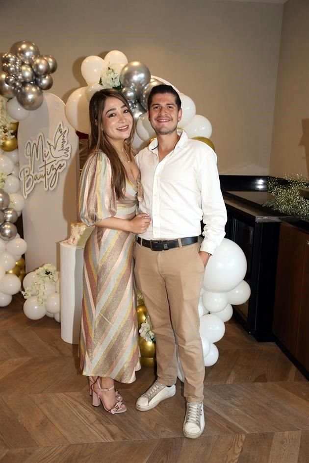 Marifer Sánchez y Roberto Arrambide