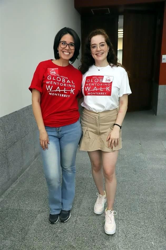 Zinia Padilla y Alma Villarreal