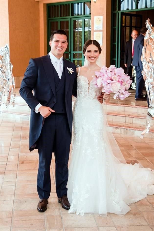 Adolfo Florentino 'Tino' Cantú Chapa y Priscila González Almaguer