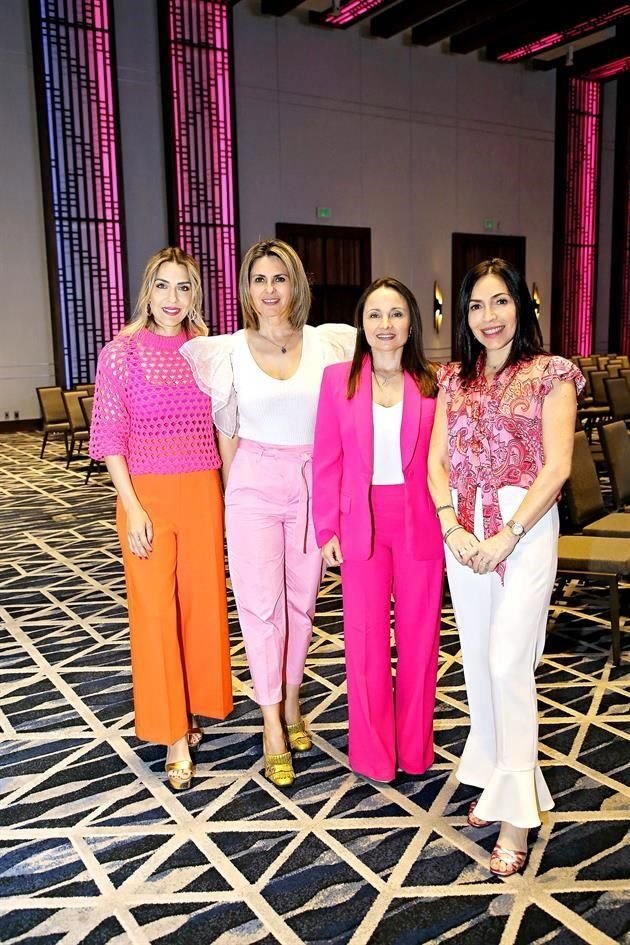 Cristina Gutiérrez de Montemayor, Cruz María Cantú, Mayra Macías de Canavati y Carolina Rangel de Palma