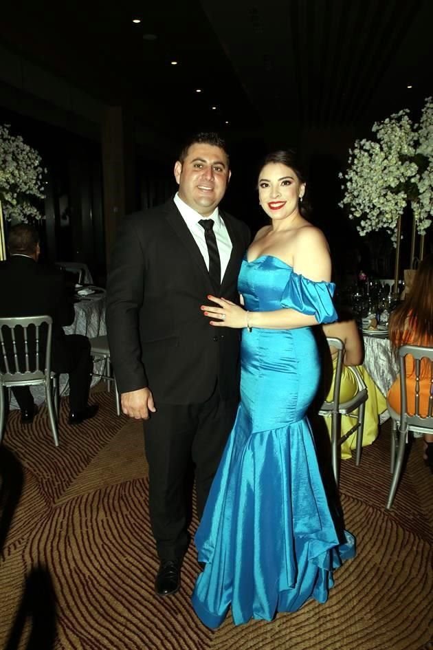 Baltazar Oyervides Margáin y Daniela Flores Leal