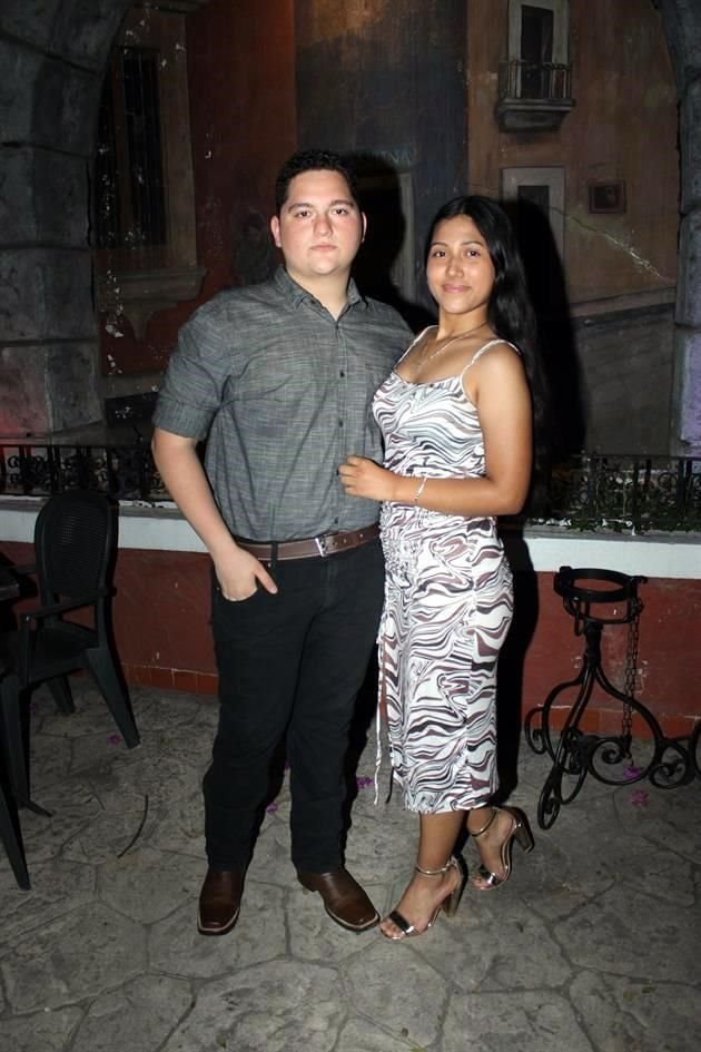 Arturo Guerrero y Yulissa Vázquez