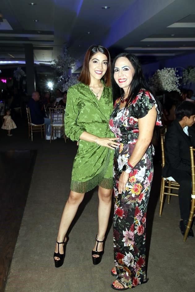 Evelyn Mendoza y Norma Núñez