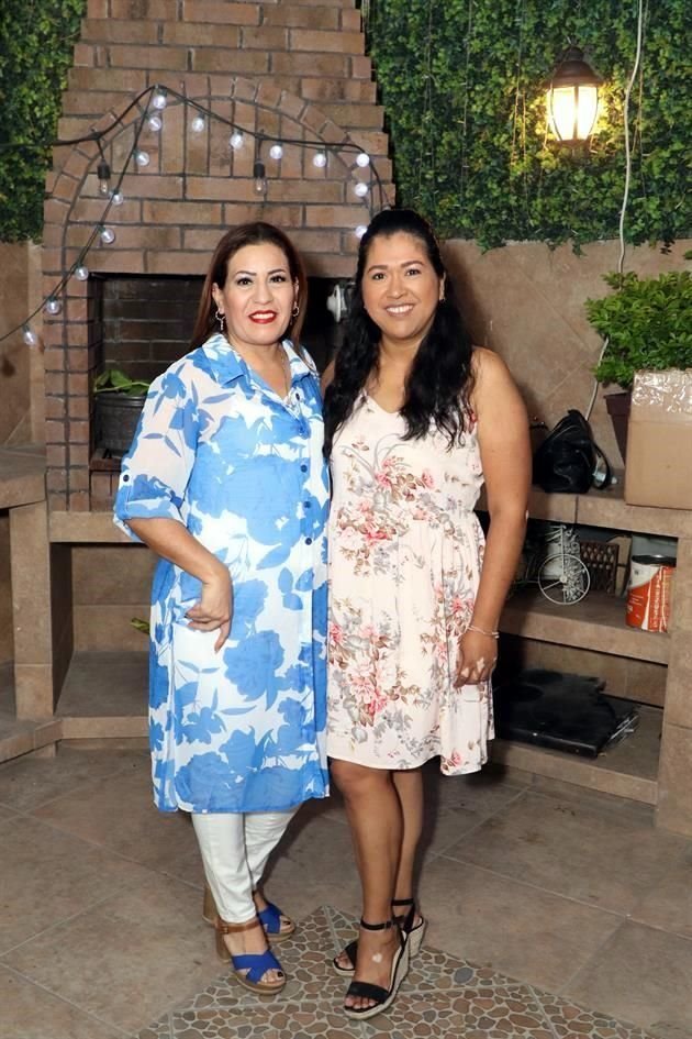 Sandra Segovia y Karla Fuentes