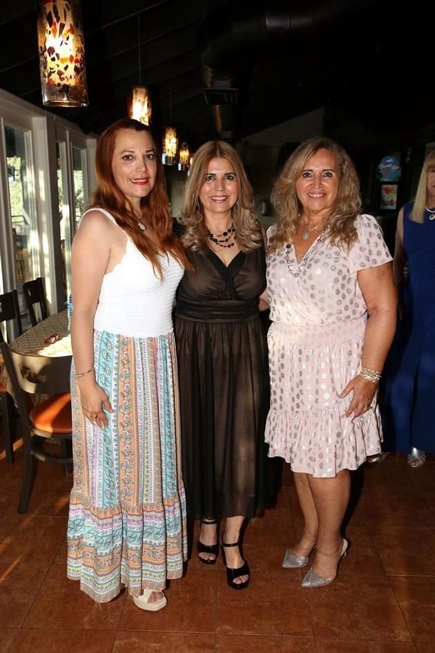 Mayra García Peña, Lupita Puente y Lorena Villarreal