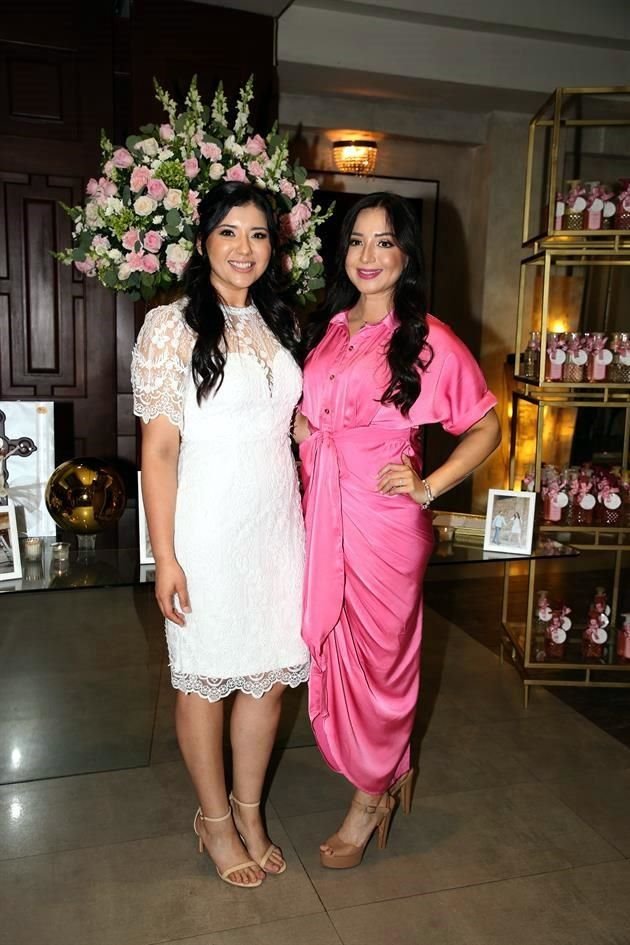 Martha Carrales González y Palmira Carrales González