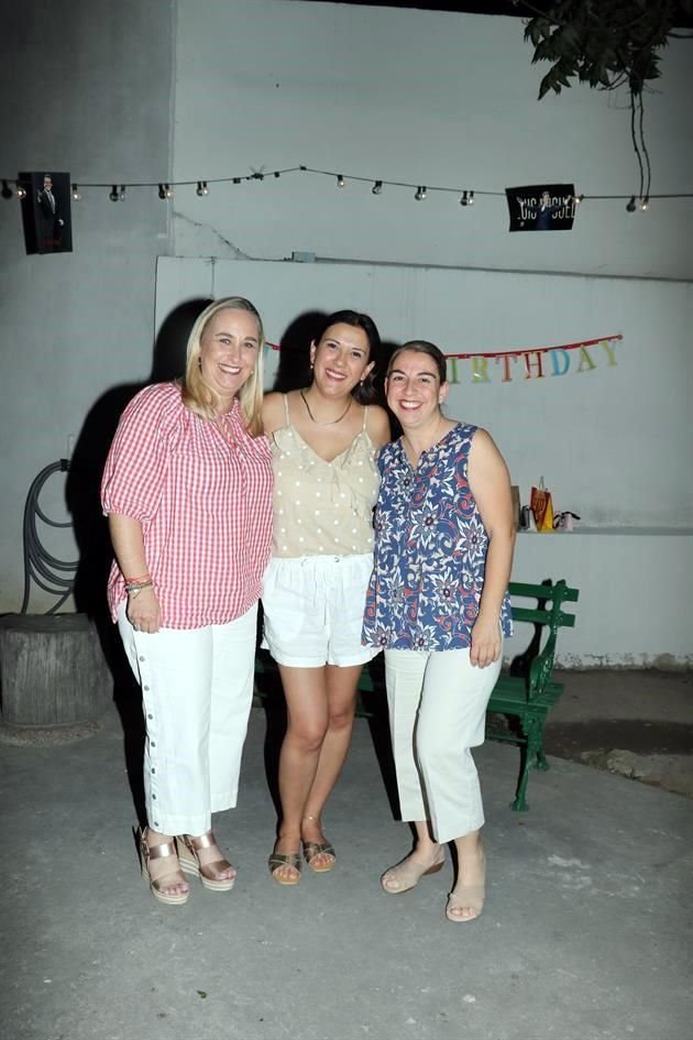 Amelia Dávila, Susy Guerra y Paty Padilla