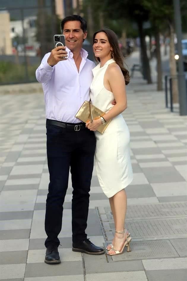 Alejandro Garza y Jimena Garza