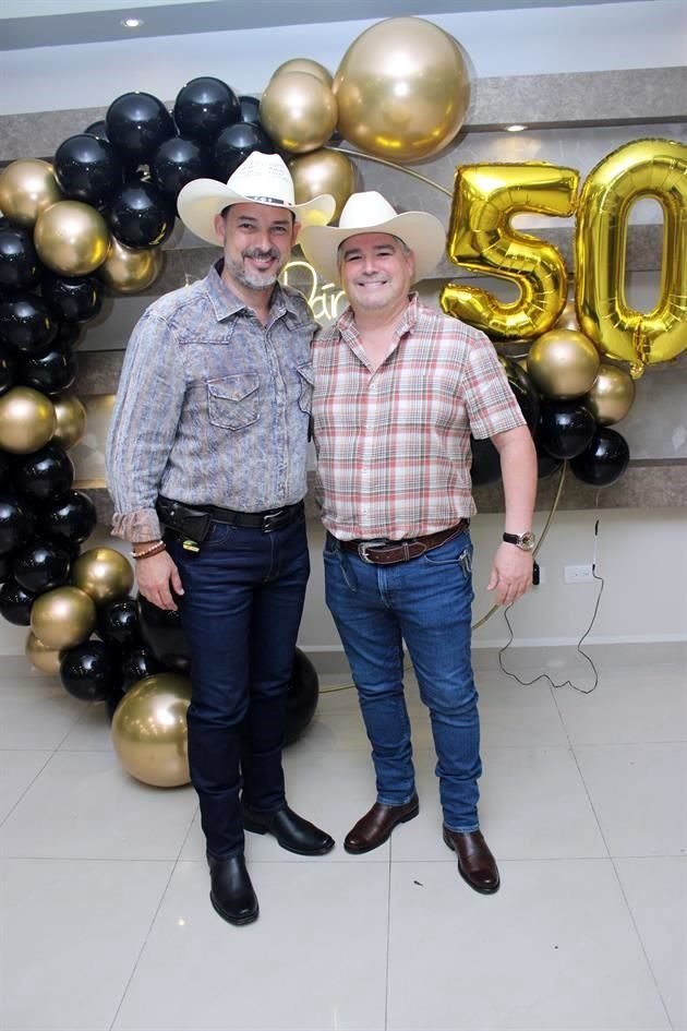 Eduardo Solís y Rolando Solís