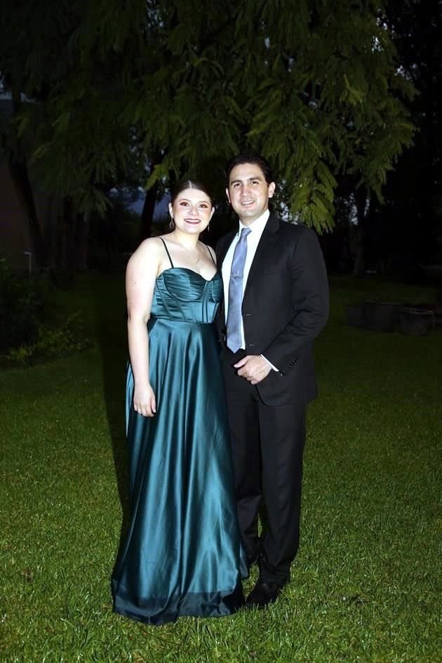 Karina Sánchez y Juan Gaytan