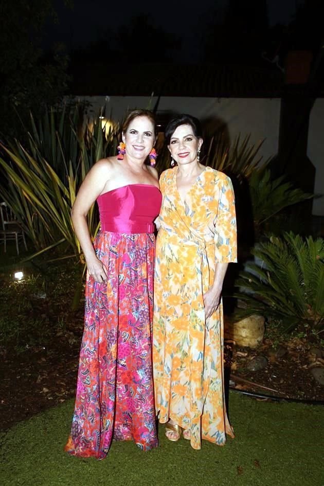 Silvia Peña de García y Carmen Peña de Richer