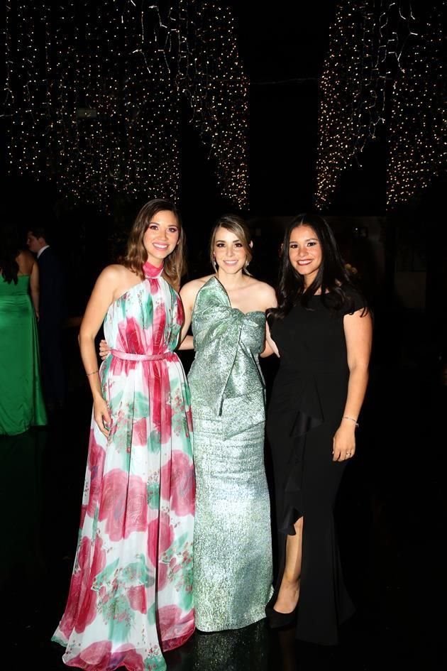 Araceli Garza de Treviño, Laura Graciela Garza y Karina Rodríguez