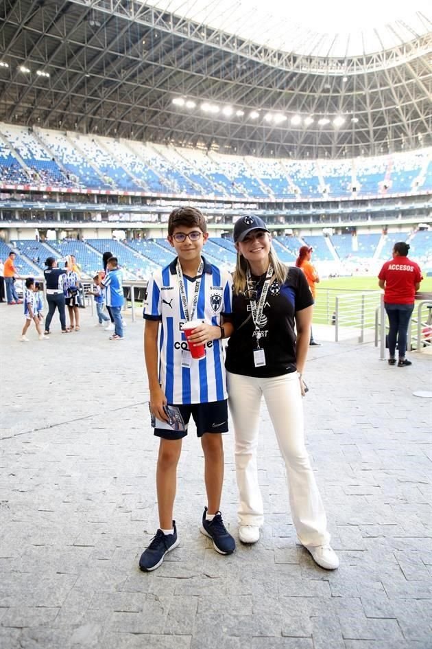 Óscar Cruz y Penélope Castro