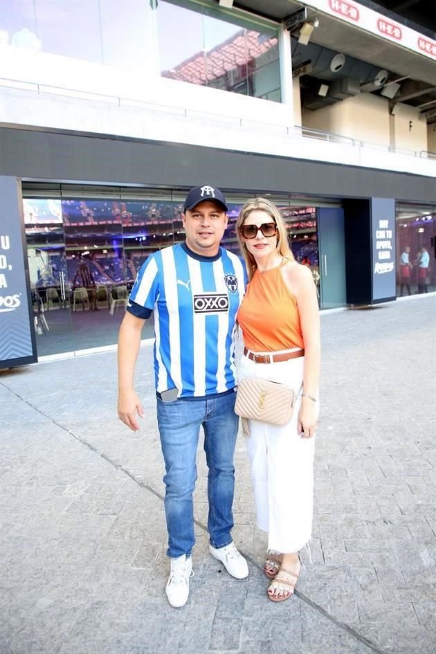 José Alday y Susana Montalvo de Alday