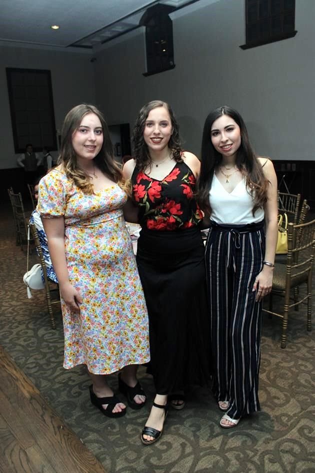 Lizbeth González Lozano, Katia González Lozano y Andrea González Silva