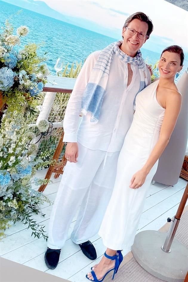 Adrián Maldonado y Cristy Zorrilla de Maldonado. CAPRI, ITALIA.