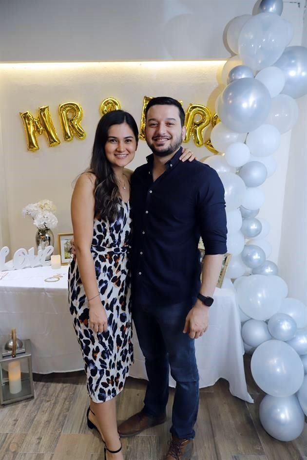 Mariana de la Rosa y Javier Benítez