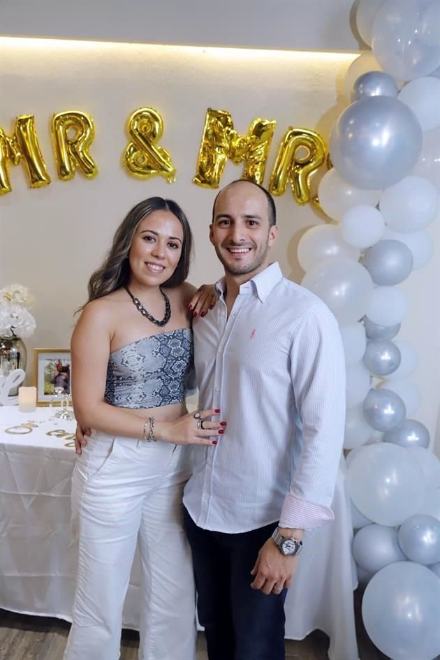 Liza Villarreal y Chuy Lozano