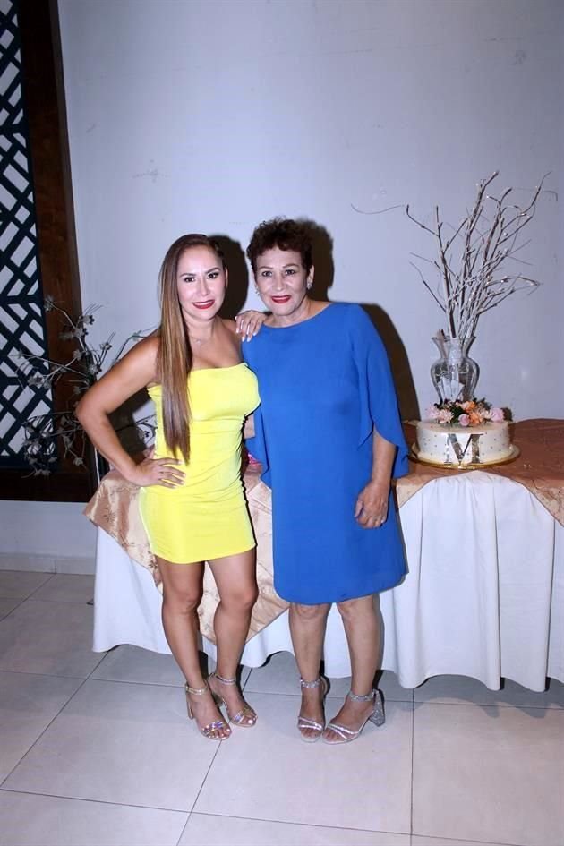 Cristal Ruiz y Norma Cantú