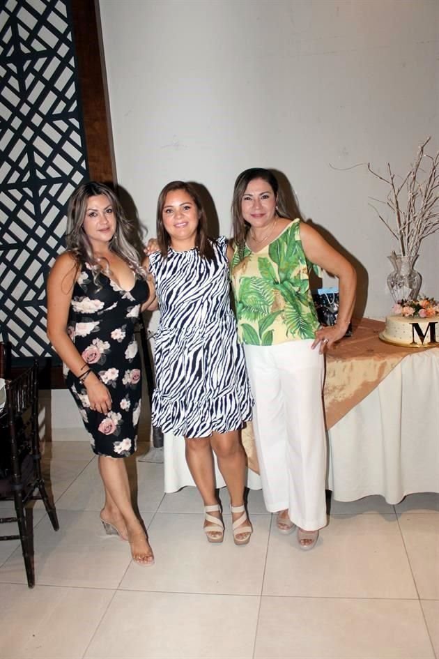 Brenda Salazar, Leticia Solís y Norma Pérez