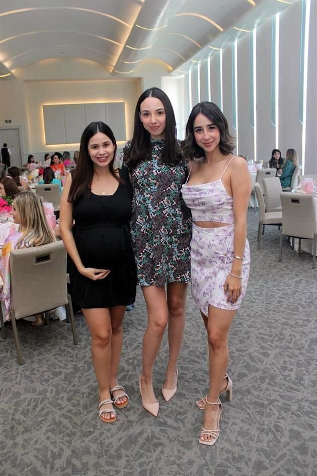 Daniela Garza, Valeria González y Diana Mathan