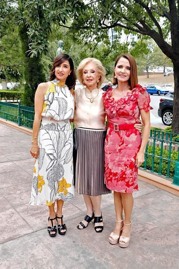 Ana Gabriel Cantú, Silvia Martha Aranda y María Eugenia Cantú de Elosúa