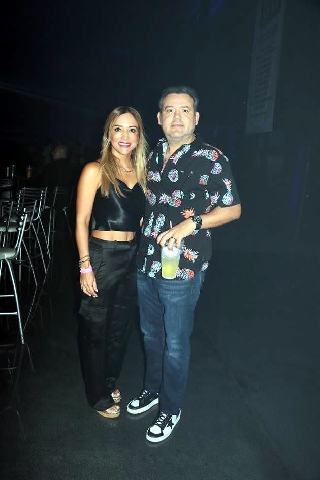 Mayra Ruiz y César Suárez