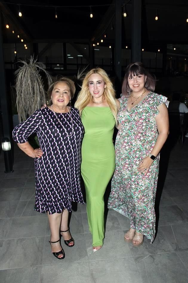 Carmen Rodríguez, Berenice Alanis y Erika López