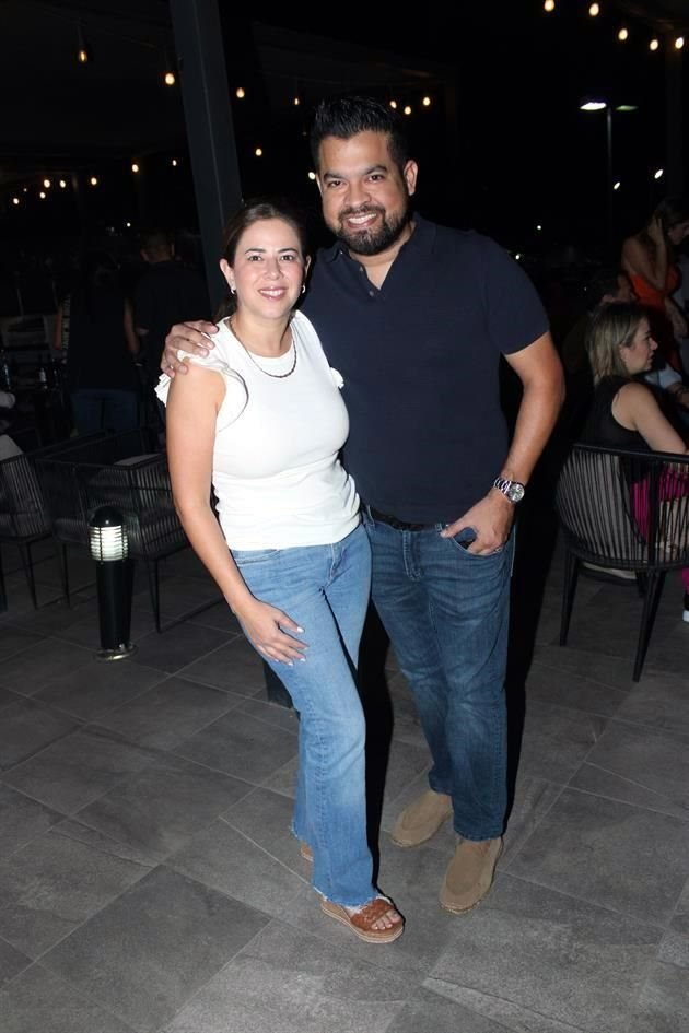 Edna Mora y Luis Aguilar