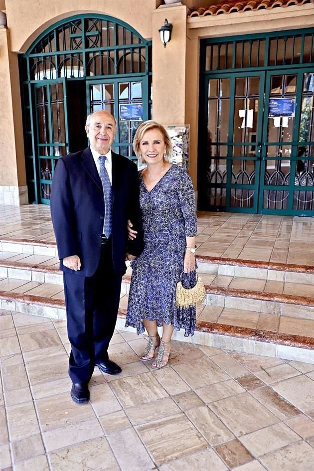 Juan Manuel Parás y Claudia Zorrilla de Parás