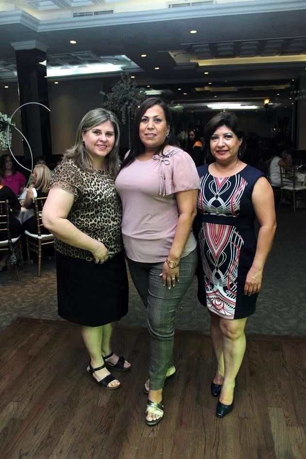 Olivia Gutiérrez de Cruz, Maricela Cortés y Nelly Gutiérrez