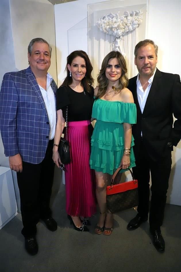 Pedro de la Garza Garza, Mónica Martínez de De la Garza, Lorena Cortina y Antonio Montoya