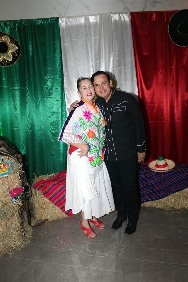 Betty Mendoza y Jorge Mendoza