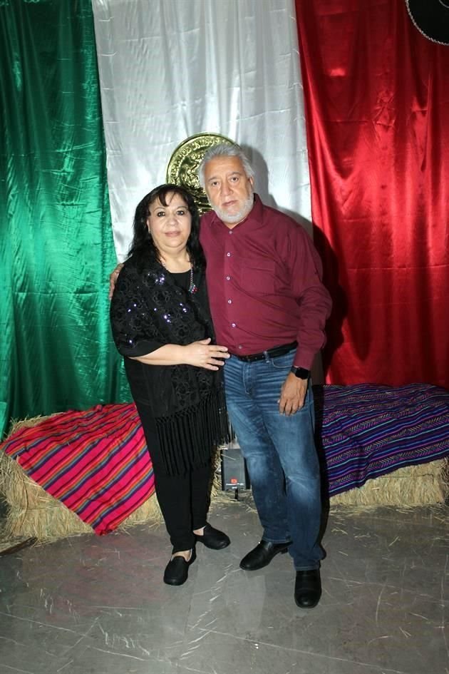 María Elva Esparza y Juan José Herrera