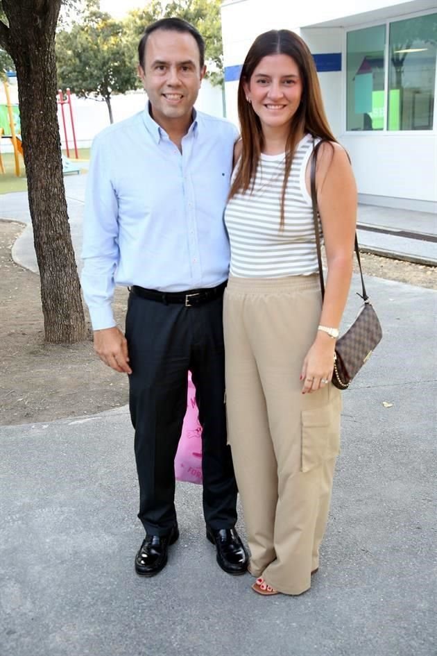 Orel Barrera y Sara Castillo de Barrera