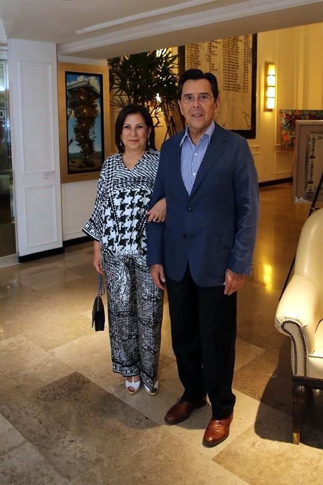 Minerva Ramírez y Sergio González