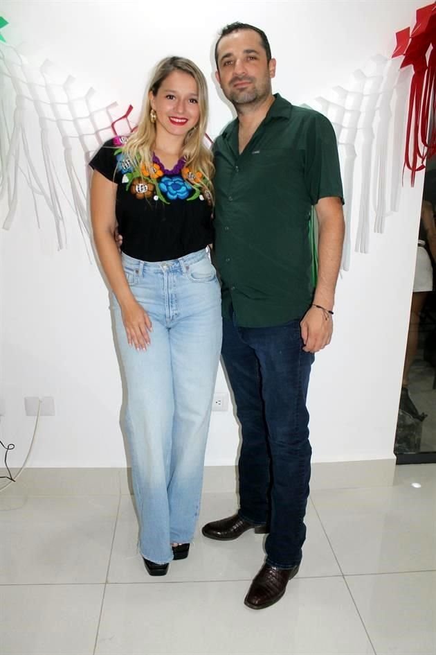 Michelle Marrón y Paul Rodríguez