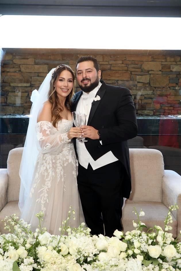 Tania Gabriela Solis Ordaz y Jorge Hugo Villarreal Galván