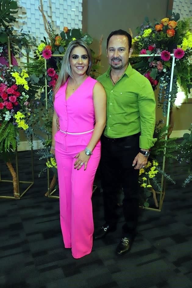 Karla Aldrete y Jaime Guizar
