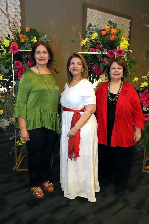 Gabriela Garza Valero, Norma Garza Valero y Alejandra Garza Valero