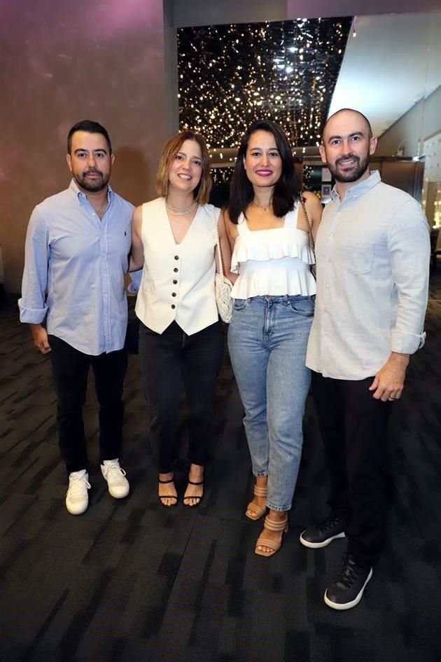 Óscar Rivera, María José Lozano, Mariela Rivera y David Fernández