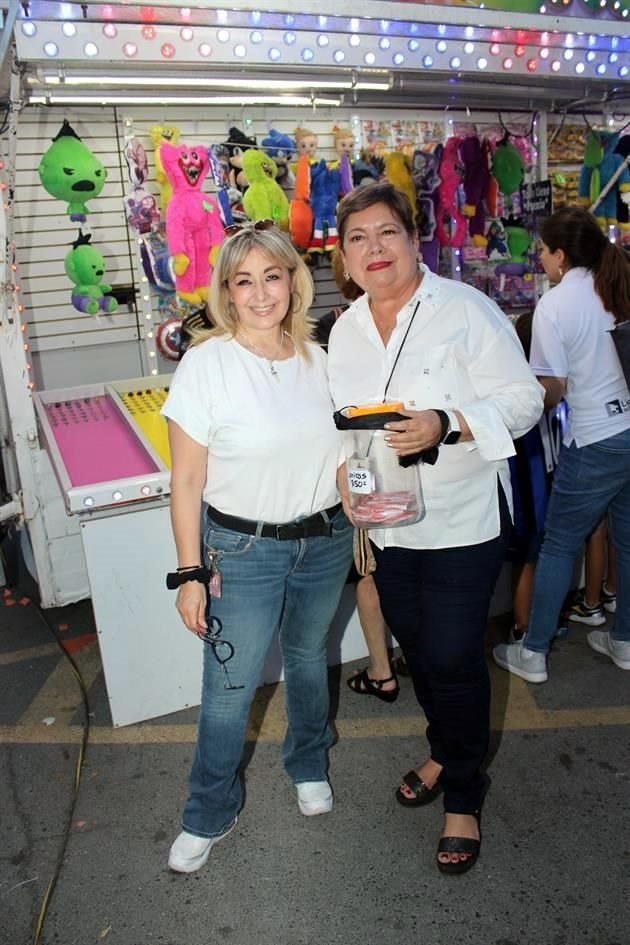 Jacky Villar y Julieta Guajardo