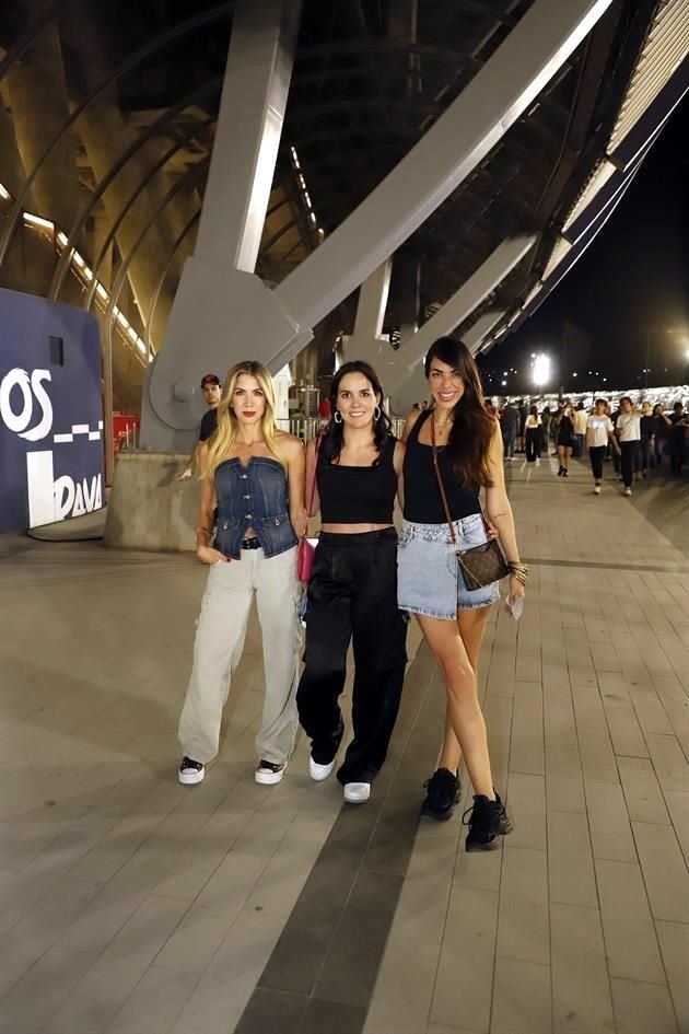 Caro Bravo, Ivanna Dieste y Érika Arcaute