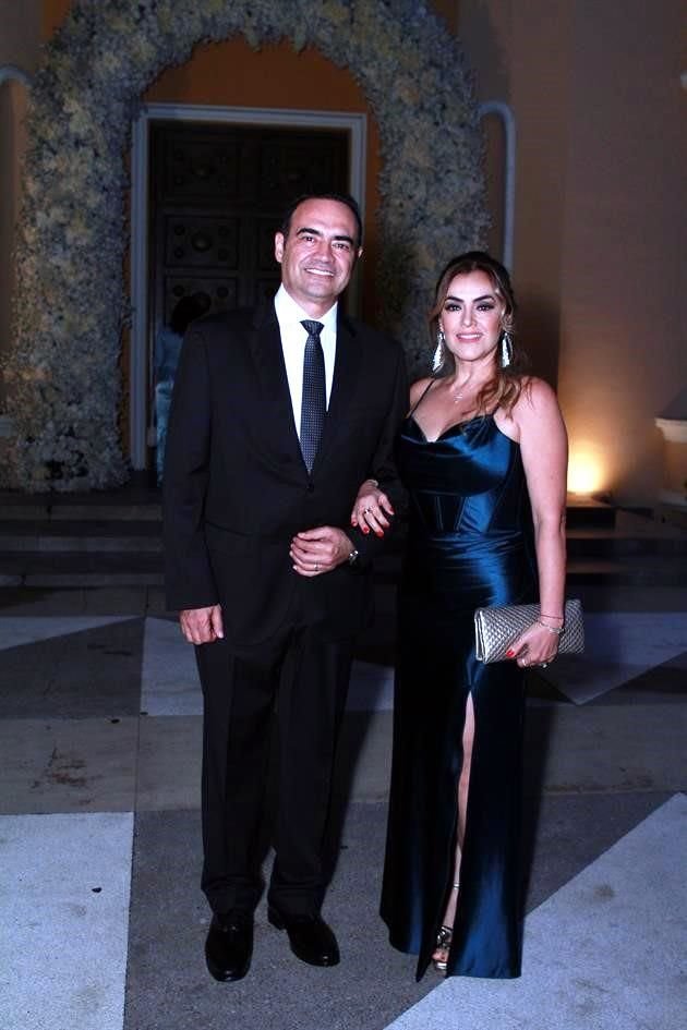 Alberto Tamez Garza y Cristina Chapa de Tamez