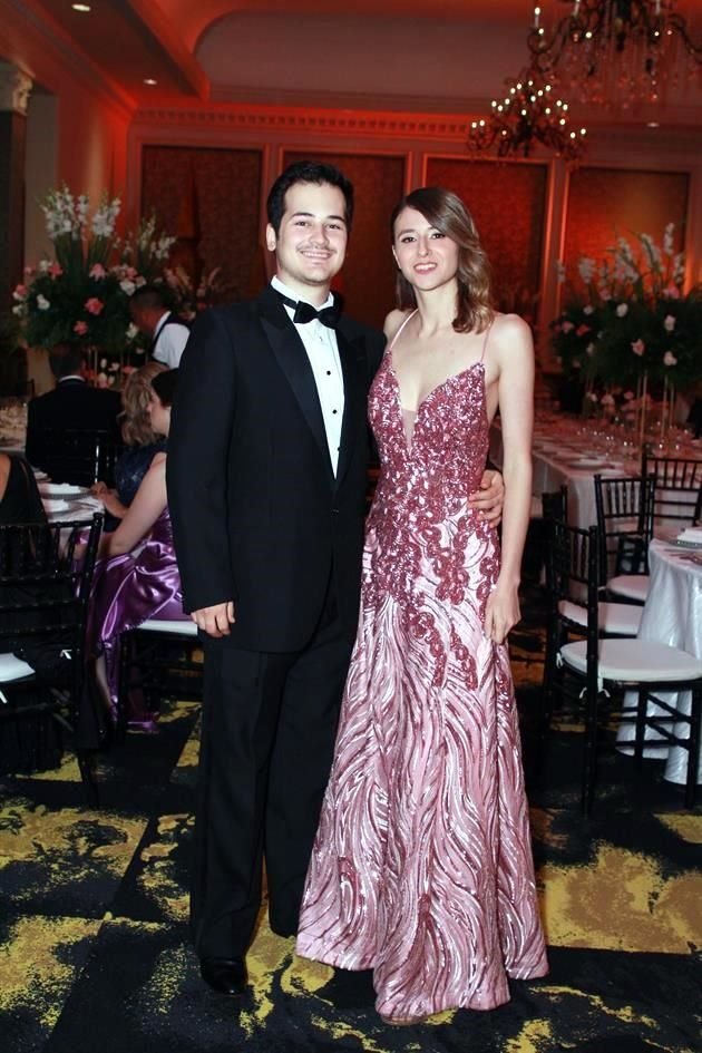 Ramiro Rivera e Isabella Martínez