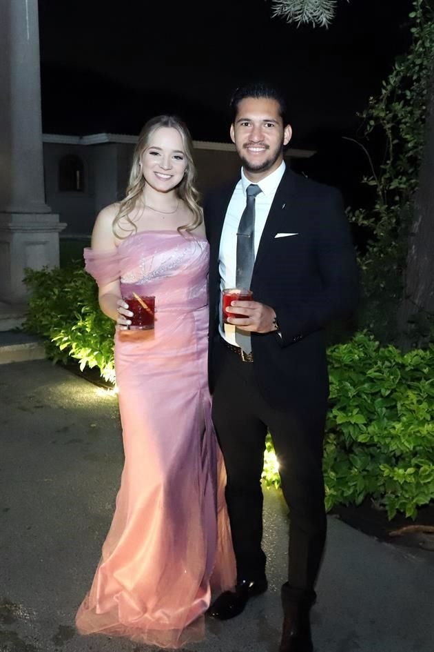 Balbina Prieto y Luis Young
